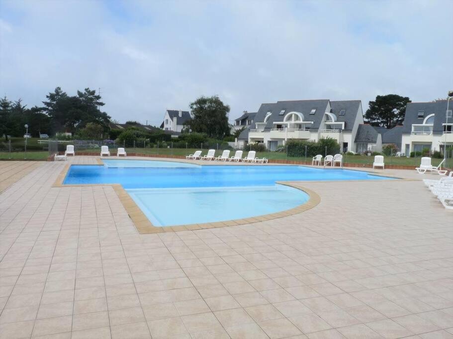Au Ti Menhir * 2 A 4 Vacanciers * Piscine * Wifi كارناك المظهر الخارجي الصورة
