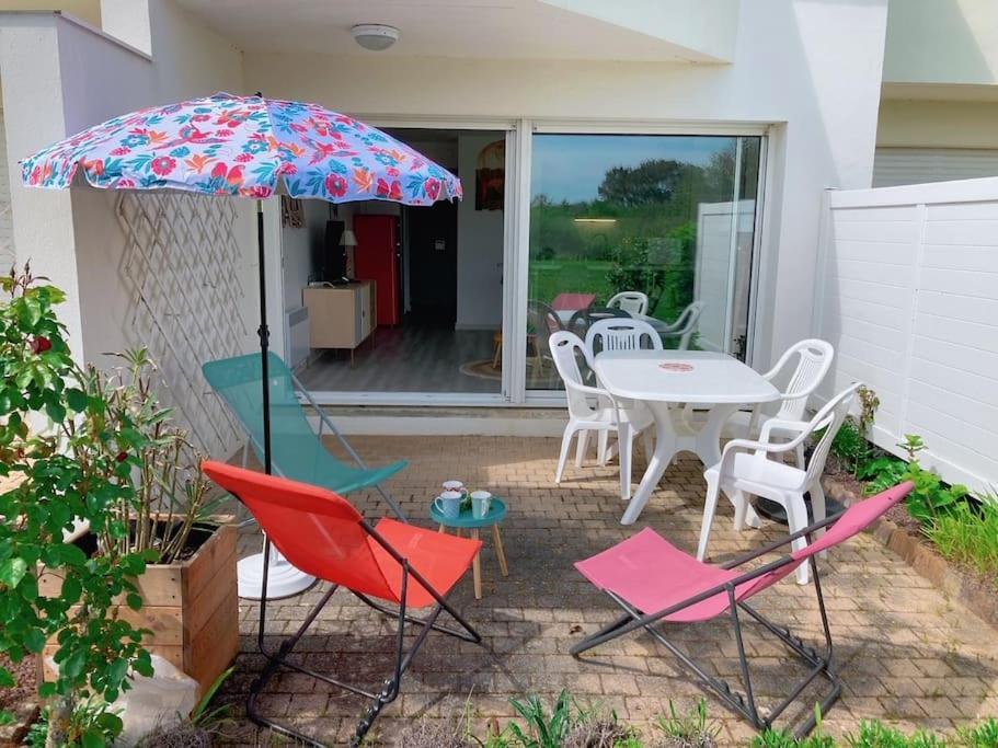 Au Ti Menhir * 2 A 4 Vacanciers * Piscine * Wifi كارناك المظهر الخارجي الصورة